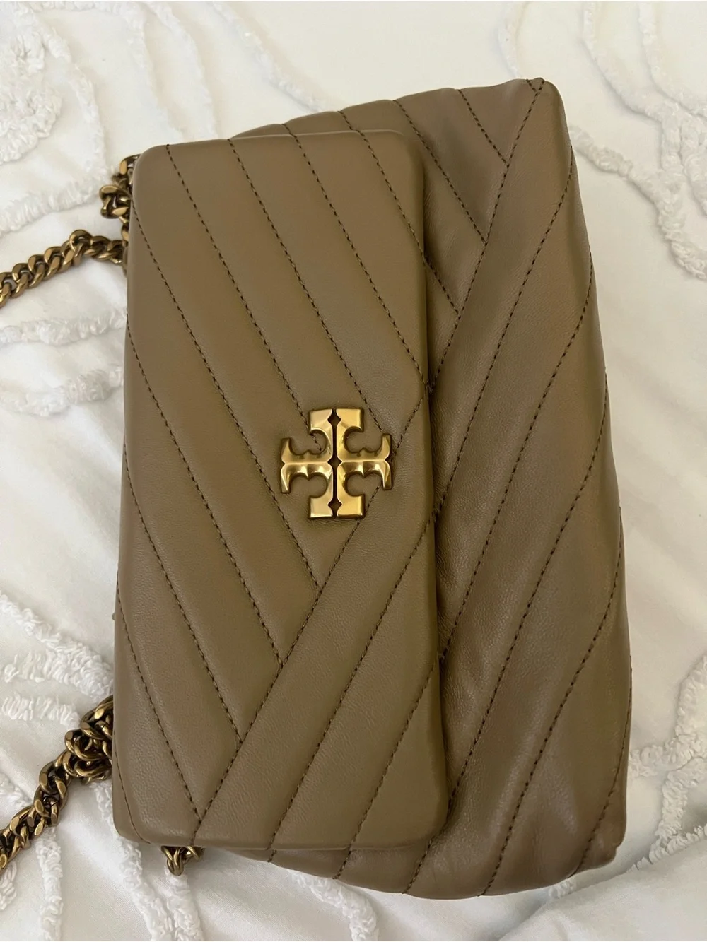 Tory Burch classic tory